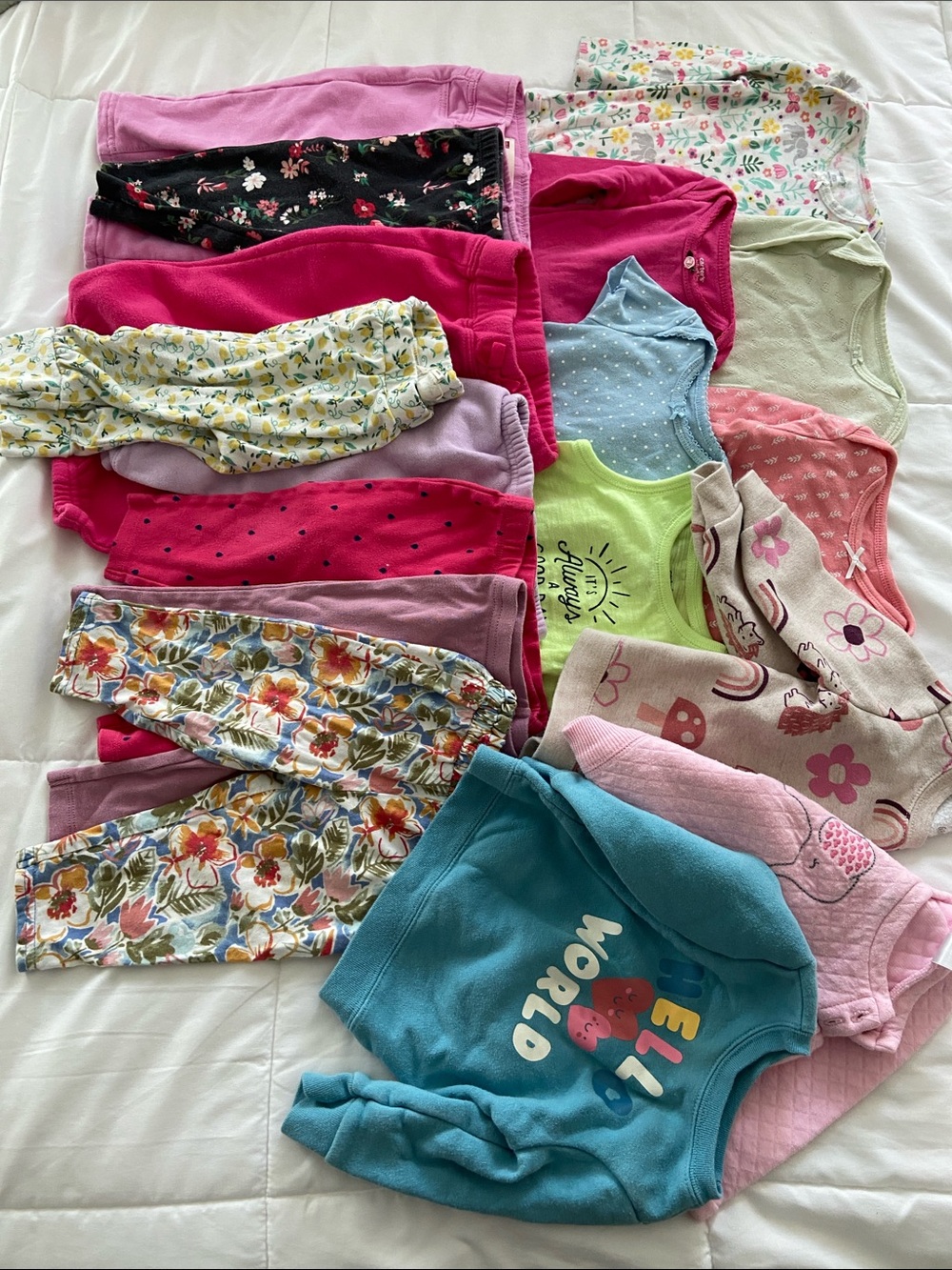 Baby Girls mix set - 17 pieces, onesies, pants, sweatshirts